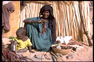 Desert woman and child in Sahara, Africa