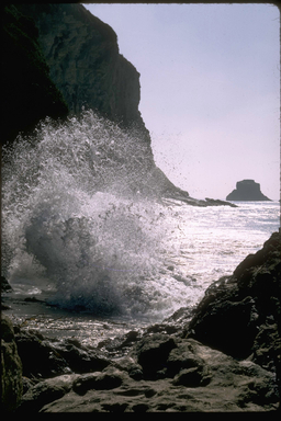 Waves crashing on the rocky shoreline at Pt. Reyes