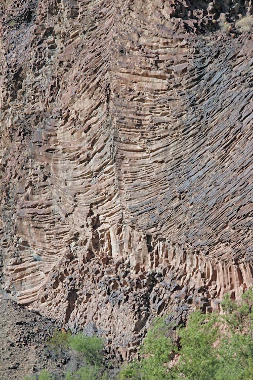 Radiating Pattern of Joints in a Lava Flow / Grand Canyon