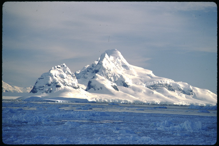 Luigi Peak at Dawn,Wiencke Island, Antarctic Peninsula