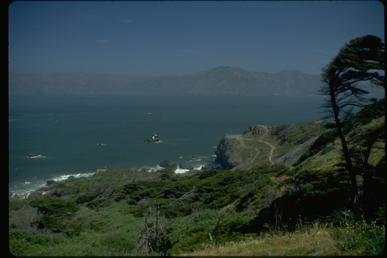 Looking across San Francisco Bay from Lands End to Marin County Looking across San Francisco Bay from Lands End to Marin County