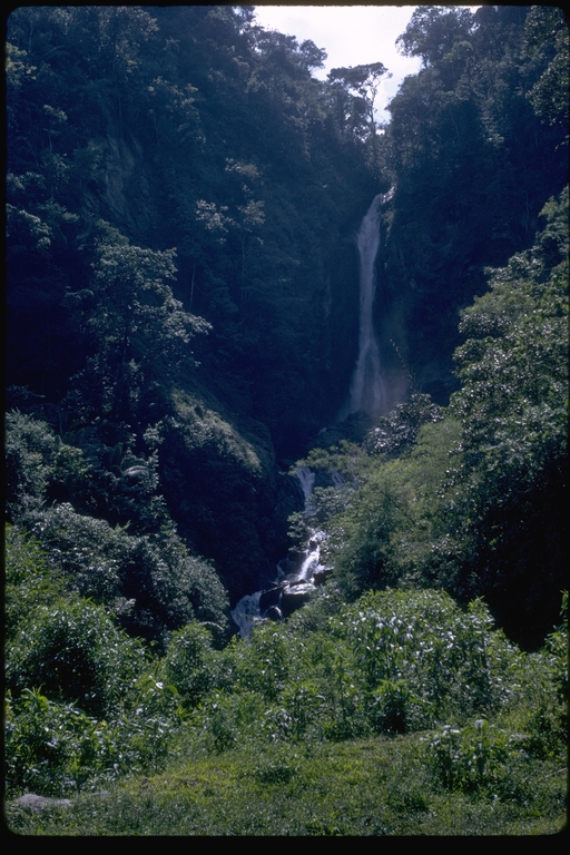 Napac Waterfall, Rio Pilaton, Ecuador